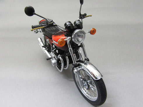 ミニチャンプス1/12 KAWASAKI Z1 900 1973 (Candy/brown)