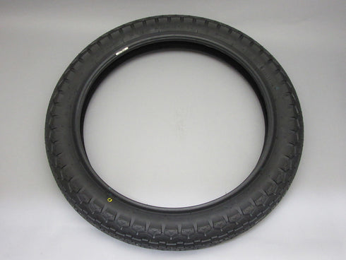 **CB750K フロントタイヤF11 (3.25-19) &リアタイヤK87 (4.00-18)セット 【お取り寄せ商品】