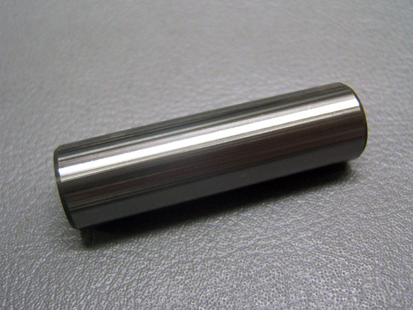 *CB750K ピストンピン