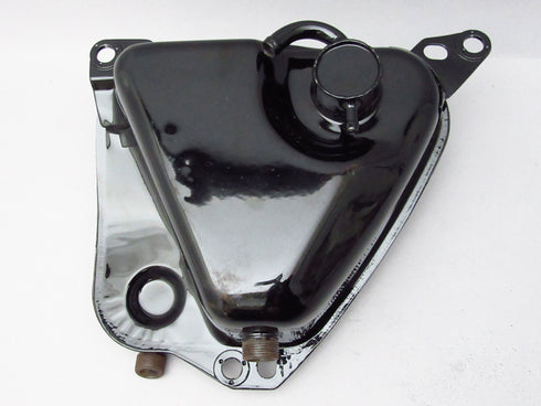 CB750 K0 Oil Tank Assembly