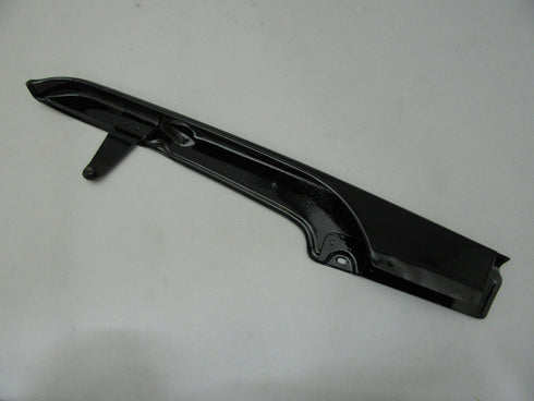 CB400F ドライブチェーンケース (ブラック)