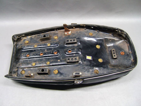 CB750 K0 Seat Assembly (Original)