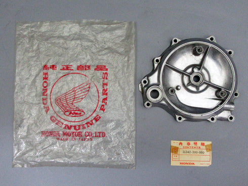 CB750K クラッチカバー (当時物新品)