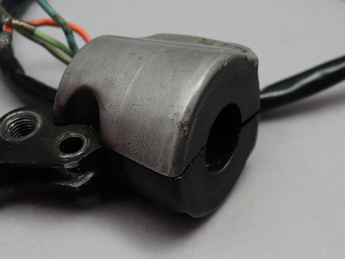 :CB750 K0, K1 Turn Signal Horn Switch Assembly (Genuine Original)