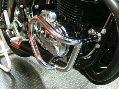 *CB750K engine guard wing type