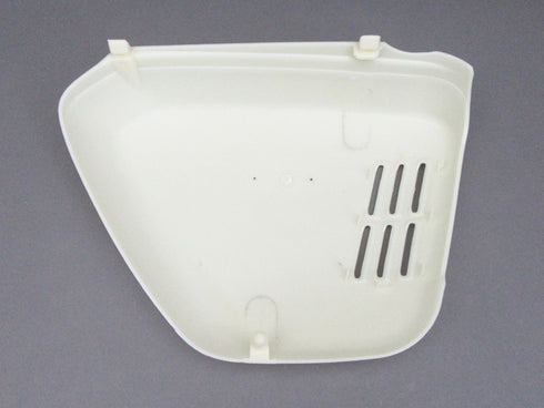 #*CB750 K0 サイドカバー左のみ (塗装なし)