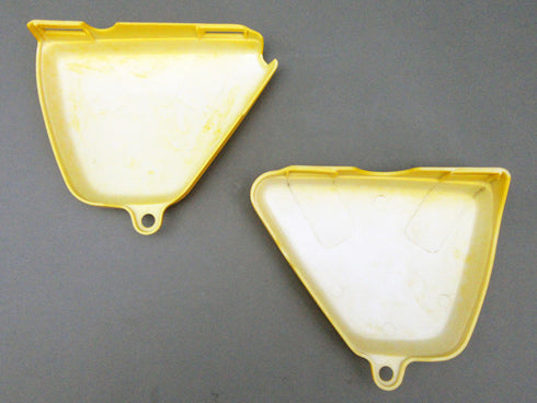 ^CB400F サイドカバーセット (パラキートイエロー)