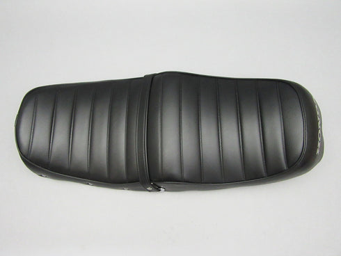 ^CB400Fカスタムシート(タックロール)ブラック