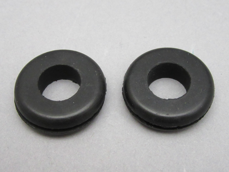 CB750 K3-K8 GROMMET SET, METER PLATE / 8714.10 - Click Image to Close