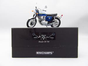 MINICHAMPS 1:12 SCALE CB750 (BLUE METALLIC)